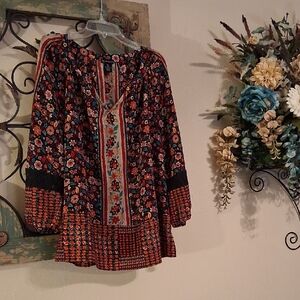New Directions Multicolor Floral Blouse. NWOT Size PXL